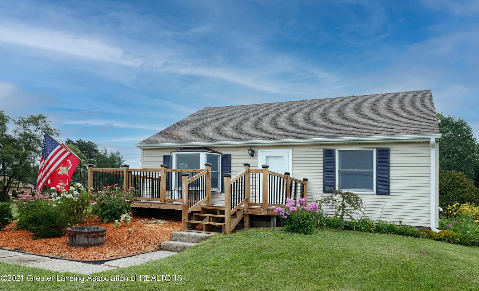 4644 N Michigan Rd photo 1