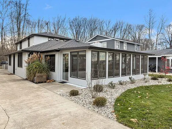 11711 Marsh Rd, Shelbyville, MI 49344