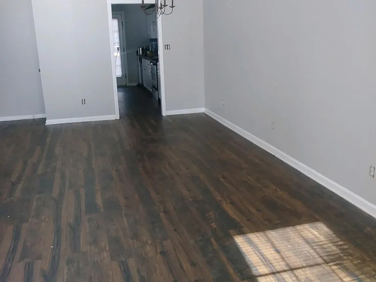 1519 Abby Way — Photo 2