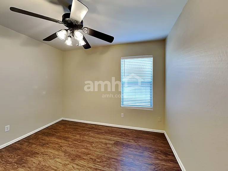 17367 W Elizabeth Ave — Photo 18
