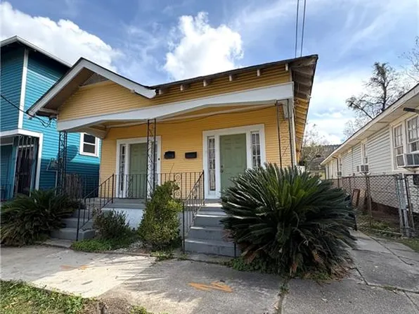 1204 S Genois St, New Orleans, LA 70125