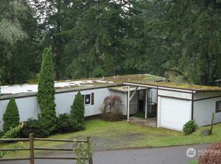 40 NE Schooner Pl, Belfair, WA