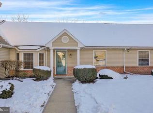 180 Heather Ln, Wyomissing, PA 19610