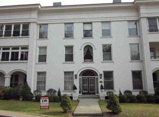 4 Arlington Dr UNIT 3L, Wheeling, WV