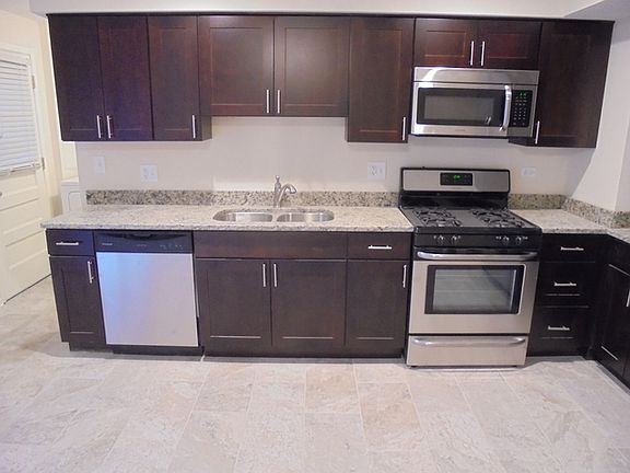 5th image of 7817 N Nordica Ave
