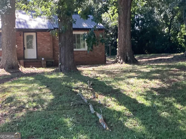 1180 Moody St, Union Point, GA 30669