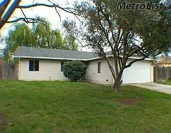 3692 Fallis Cir photo 1