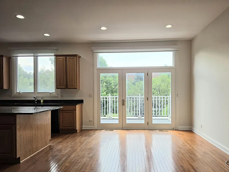 2085 Valor Ct — Photo 12