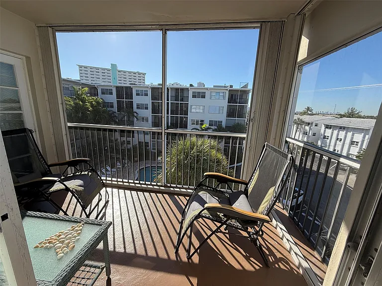 4117 Bougainvilla Dr #415 — Photo 6