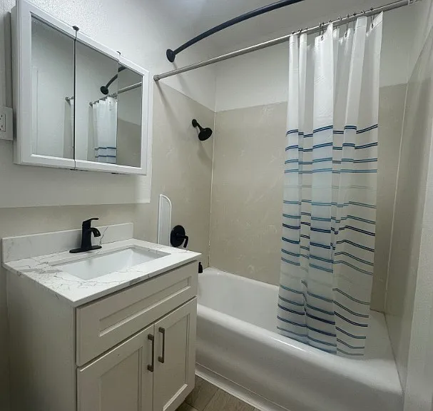 Bathroom Bathroom