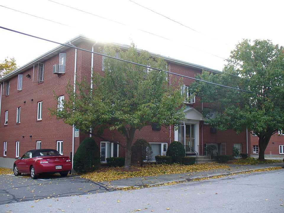 Nice well maintained building