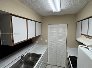 1225 SW 46th Ave APT 213, Pompano Beach, FL 33069