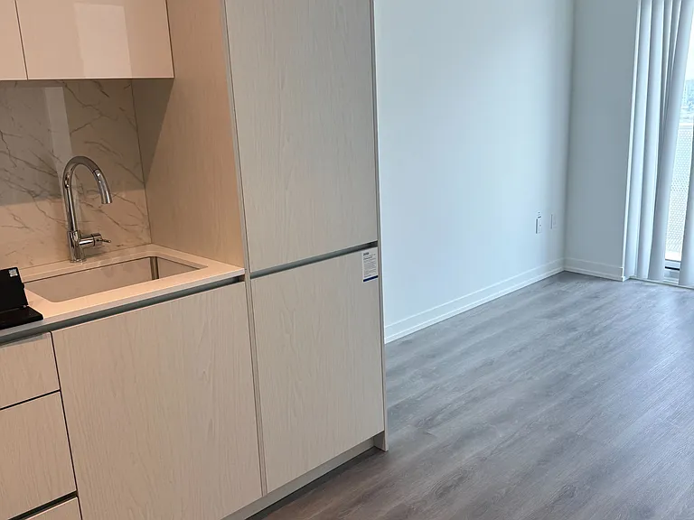 2545 Simcoe St N #2421 — Photo 8