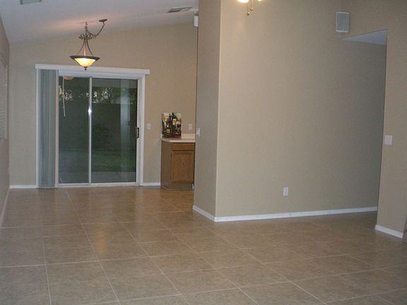 4th image of 3306 W Melinda Ln