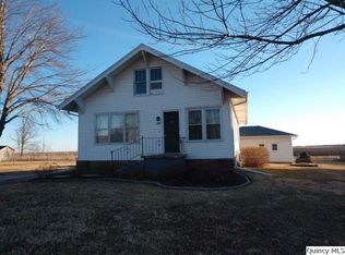 604 Prairie Mills Rd, Golden, IL 62339