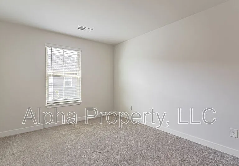 130 Eagle Wood Dr — Photo 21