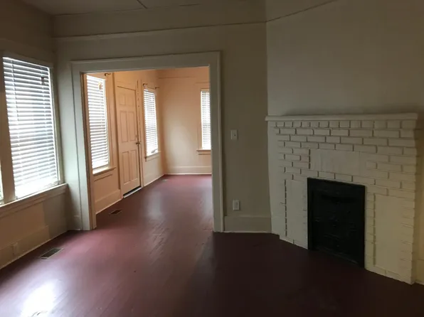 718 E 35th St, Savannah, GA 31401