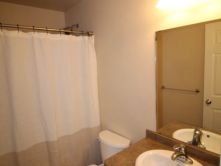 507 Roundhouse Dr — Photo 11