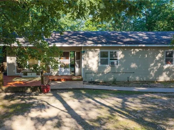 455 E Lakeview Acres Rd, Camdenton, MO 65020