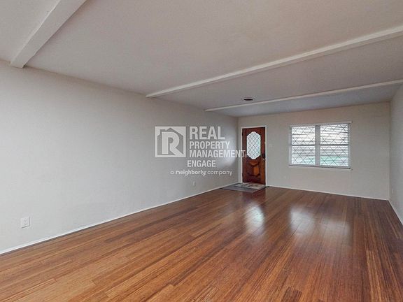 5th image of 1206 Beacon Hill Dr