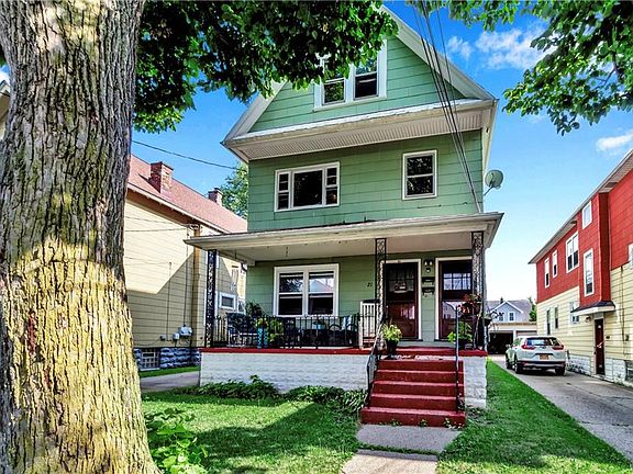 2nd image of 21 Bloomfield Ave