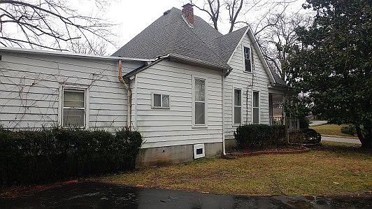 2nd image of 521 Sampson Ave