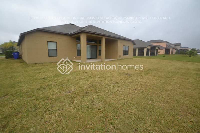 2nd image of 3781 Marietta Way