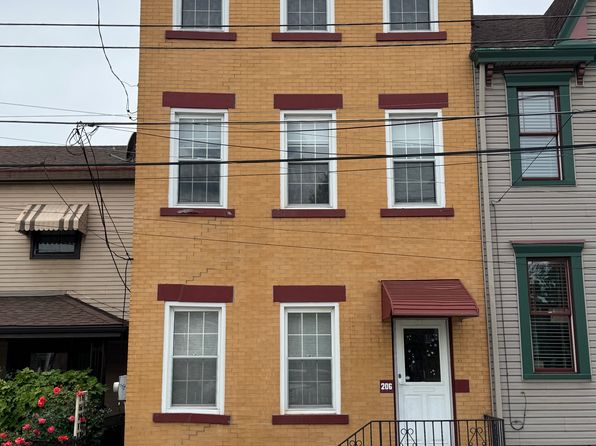 206 Cedarville St #B