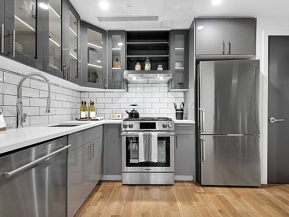 2nd image of 4121 23rd St #7B