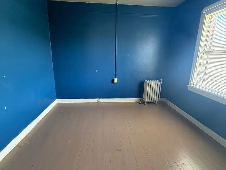 1120 Pine St #303 — Photo 3