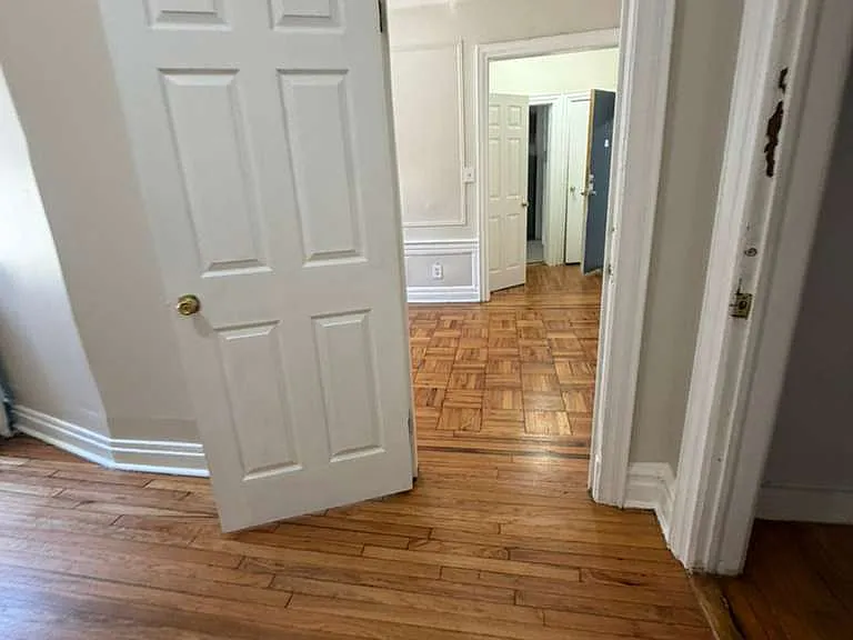 323 Park Ave #8 — Photo 4