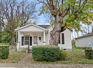 1119 Race St, Richmond, KY 40475