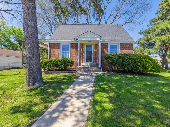 2622 Westbrook Dr, Franklin Park, IL 60131