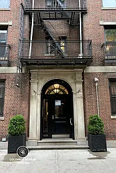 Rented by Coldwell Banker Warburg