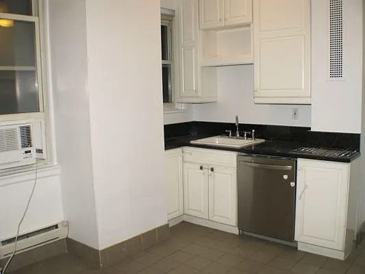 Rented by William J Farmer Inc | media 27