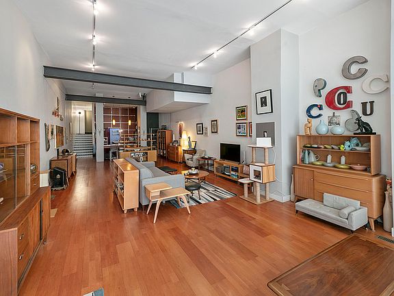 3rd image of 505 Clinch Ave