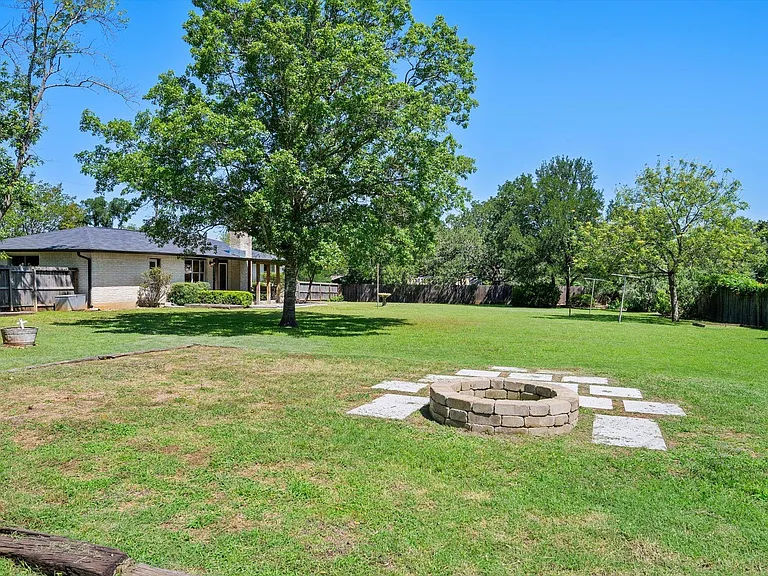 109 Woodland Rd — Photo 37