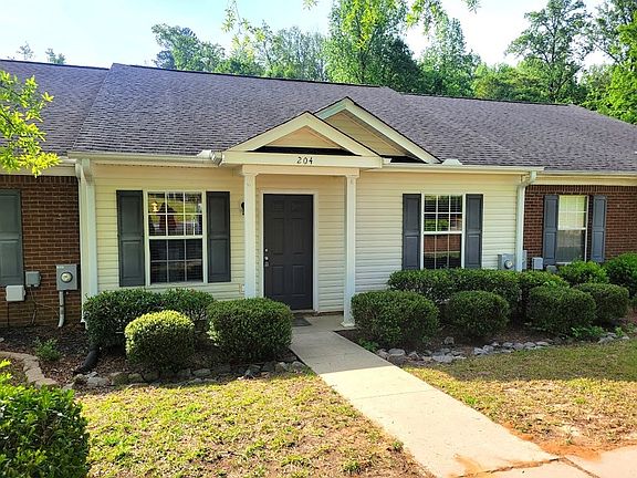 2nd image of 204 Dry Branch Ct