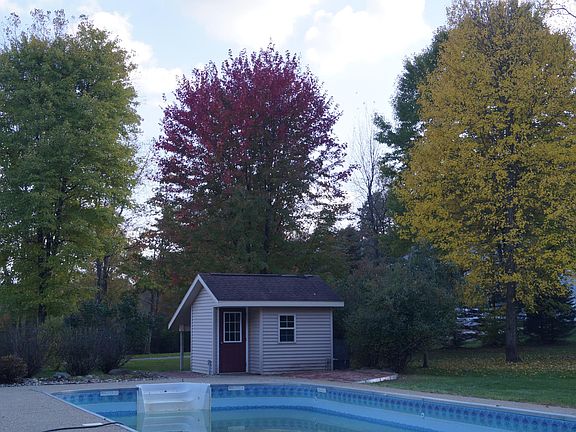 4th image of 10451 W Gull Lake Dr