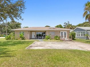 504 Riverside Dr, Holly Hill, FL 32117