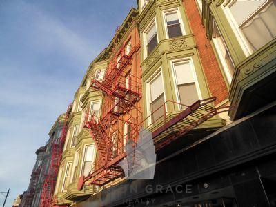 3253 N Broadway St APT 2B, Chicago, IL, 60657