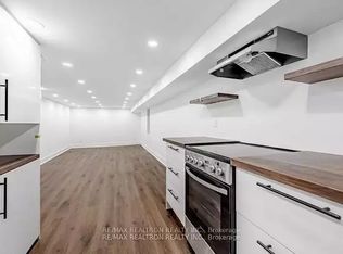 22 Roxton Rd #1A, Toronto, ON M6J2Y2