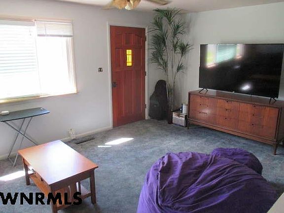 4th image of 1509 Avenue L