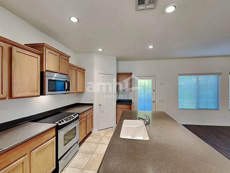 11054 E Stearn Ave — Photo 4