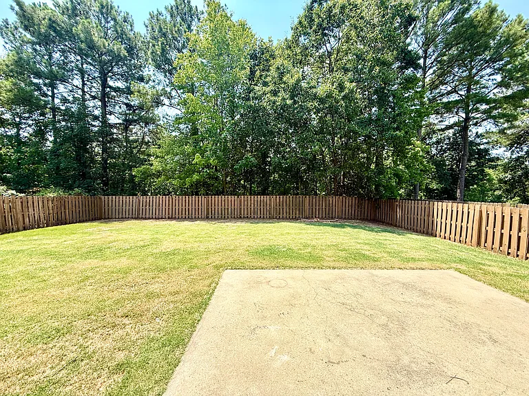 241 Sweet Violet Dr — Photo 43