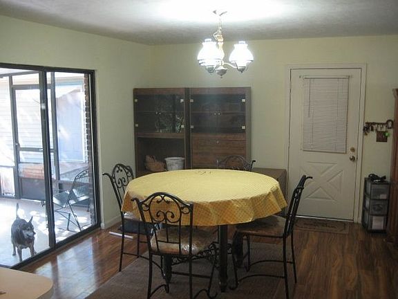 5th image of 153 SE Mojave Way