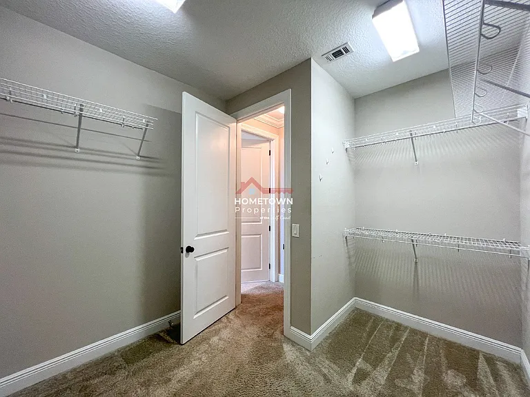 1467 W Shores Blvd — Photo 19