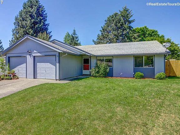 3rd image of 1643 SE 52nd Ave