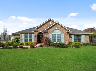 9016 Dixie Ln, Needville, TX 77461