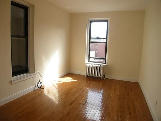 Rented by Vickers Realty | media 6